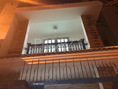 Cho thuê nhà HXH Nguyễn Hữu Cảnh, Phường 22, Bình Thạnh 4x14m