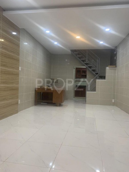 Nhà đẹp mới xay chưa qua sử dụng Phan Đình Phùng Quận Phú Nhuận 11tr