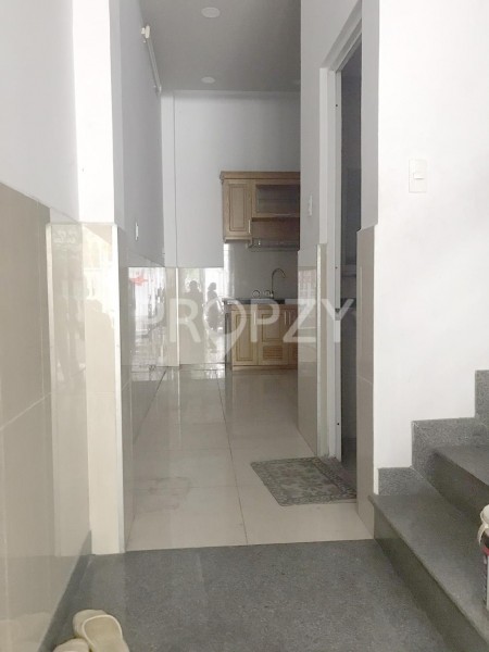 Cho thuê nhà mặt tiền 5PN gần Cộng Hoà, Tân Bình