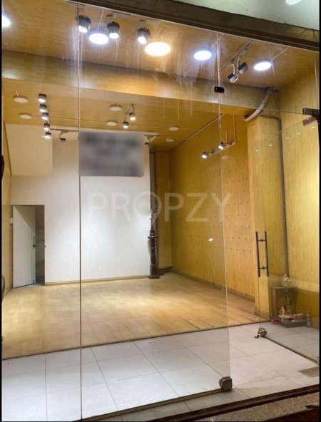 Nhà nguyên căn mặt tiền Đào Duy Anh Quận Phú Nhuận 16 triệu/tháng, dtsd 56m2