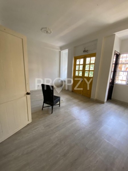 Nhà nguyên căn hẻm xe hơi Đặng Vn Ngữ Phú Nhuận tiện kinh doanh