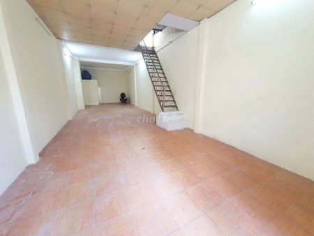 Trống nhà mới sơn Phạm Hùng Quận 8 cần cho thuê giá 15 triệu/tháng, dtsd 84m2