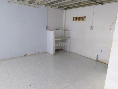 Trống nhà hẻm 696 Lê Trọng Tấn, Bình Tân, diện tích sử 75m2, yên tĩnh