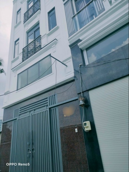 Nhà mới xây Dương Quảng Hàm P5 Gò Vấp 5pn 5wc.