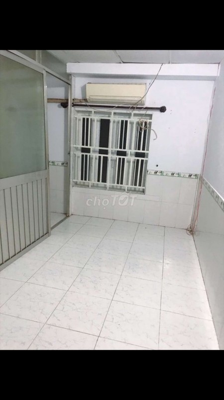 Nhà hẻm 23 đường số 48, Thủ Đức chủ cần cho thuê nhanh giá 4 triệu/tháng, dtsd 15m2