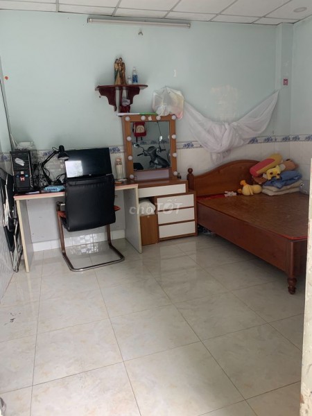 Cho thuê nhà chính chủ rộng 36m2, giá 5 triệu/tháng, đường Cống Lỡ, Tân Bình