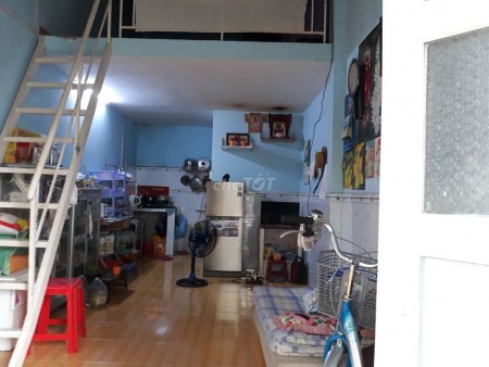 Trống nhà cần cho thuê Quận Gò Vấp, dtsd 21m2, có gác rộng, giá 3.2 triệu/tháng, lh 0399099239