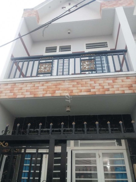 Cần cho thuê nhà nguyên căn 2 tầng bê tông giá 4 triệu/tháng, dt 33m2, lh 0906613933
