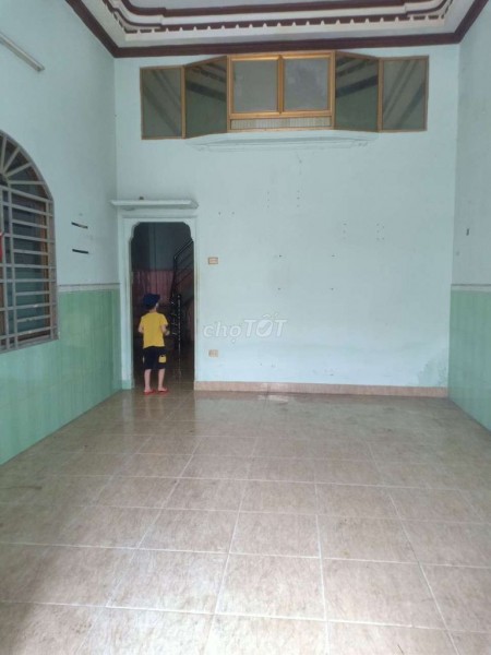 Mặt tiền đường Tân Thới Hiệp 15 Quận 12 cần cho thuê giá 4 triệu/tháng, dtsd 60m2