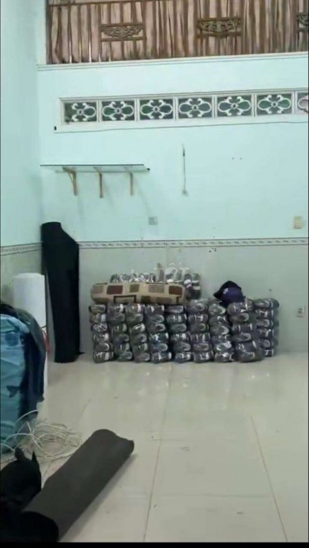 Trống nhà nguyên căn đường Huỳnh Thị Hai, Quận 12, diện tích 40m2, giá 3 triệu/tháng