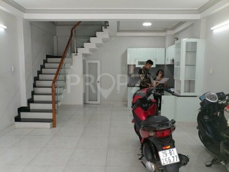 Cho thuê nhà Hẻm Xe Tải 7m Phan Văn Trị Phường 11 Bình Thạnh, 225m2, 3 phòng ngủ, 5 toilet