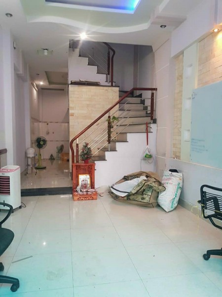 Nhà mới Cây trâm P8 4 phòng 3wc giá cho thuê chỉ 10 triệu/tháng, lhcc