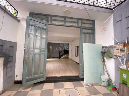 Hẻm 69/9 Bành Văn Trân, Quận Tân Bình cần cho thuê nhà giá 19 triệu/tháng, dtsd 46m2