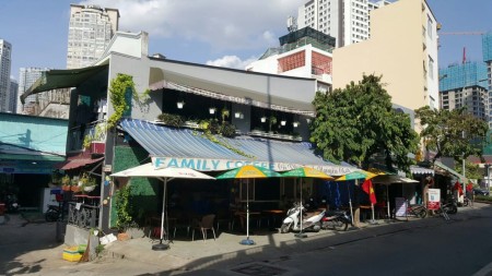 Cho thuê mặt tiền lớn kinh doanh ăn uống Ngô Tất Tố, Bình Thạnh giá 20 triệu/tháng