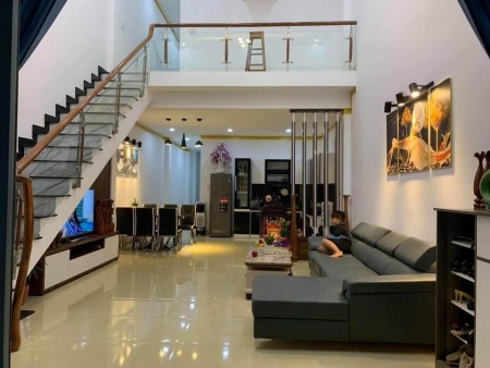 Cho thuê nhà cực đẹp tại Đội Cấn, 55m2 x 5T, full nội thất cơ bản, 13tr/tháng