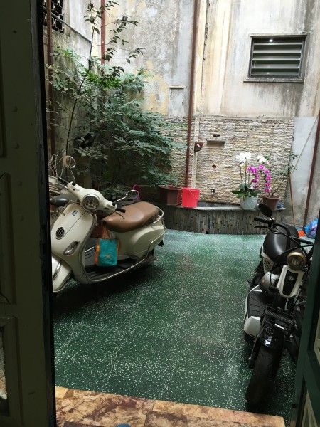 Cần cho thuê nhà nguyên căn phố Kim Hoa giá cho thuê 10 triệu/tháng, khu dân đông