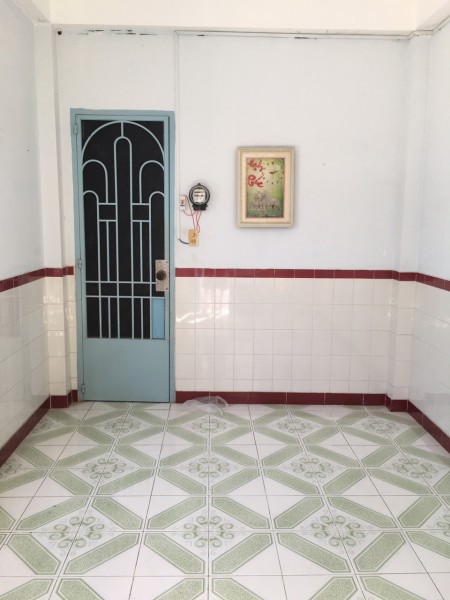 Nhà cho thuê nguyên căn 2 lầu Nguyễn Duy, p.5, Quận 8 giá 10 triệu/tháng, lhcc