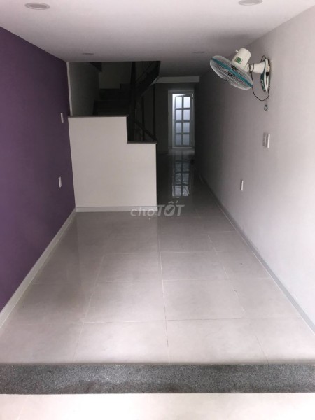 Hẻm 220 Nguyễn Xí, Bình Thạnh cho thuê nguyên căn 50m2, giá 10 triệu/tháng