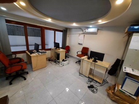 Nhà cho thuê mặt tiền khu sân bay Phường 2,Tân Bình. ngang 9.5m garaxe ô tô, 4 lầu