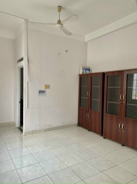 Cho thuê nhà nguyên căn MT Hoàng Hoa Thám,P13,Tân Bình. 6x27m trệt 4 lầu