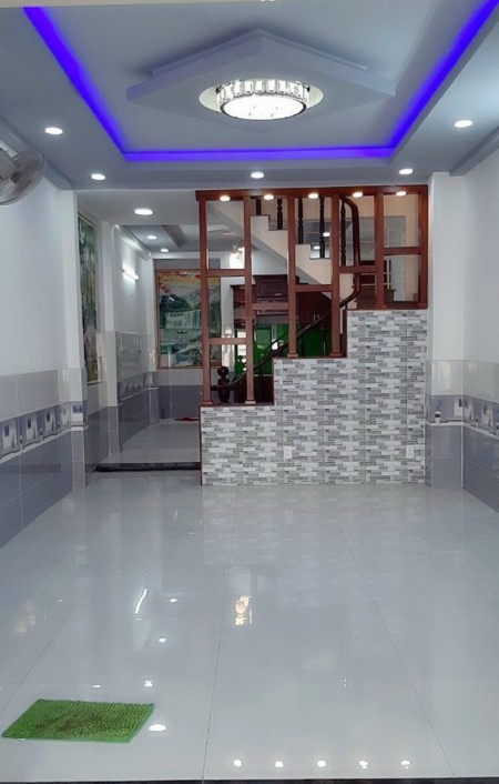 Nhà mới mặt tiền gần chợ P9 đúc kiên cố 3.5 tấm diện tích sử dụng 4x20 giá tốt