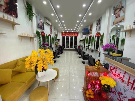 Nhà nguyên căn MT Thân Nhân Trung, Tân Bình. 4x23m, trệt trống suốt, không ngăn phòng giá 15 triệu