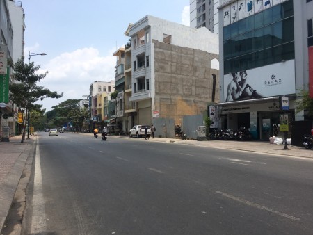 Nhà cho thuê MT Hồng Hà, Quận Tân Bình diện tích sử dụng 6x22m trệt 3 lầu