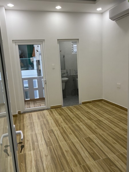 Nhà cho thuê MT Tân Canh, Phường 1 Tân Bình diện tích 7x20m trệt 2 lầu sân thượng