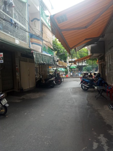 Cho thuê nhà mặt tiền nguyên căn diện tích sử dụng 3.3x8 giá cho thuê 7 triệu/tháng lhcc