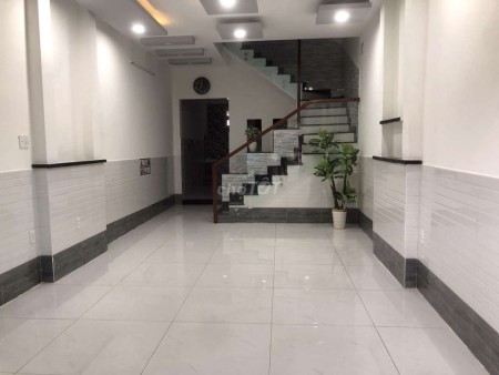 Nguyên căn Quận Gò Vấp chính chủ cho thuê dtsd 68m2, giá 18 triệu/tháng, lh 0976704967