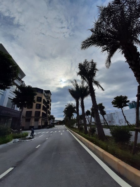 Đi đến slide 2