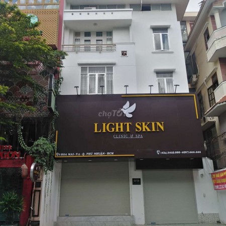 Biệt thự khu Phan Xích Long diện tích sử dụng 8x16m 3 lầu giá 54 triệu/tháng