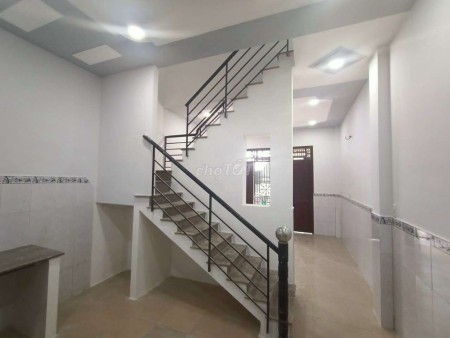 Cần cho thuê nhanh nguyên căn dtsd 44m2, giá 5 triệu/tháng, hẻm 55 Tây Lân, Bình Tân