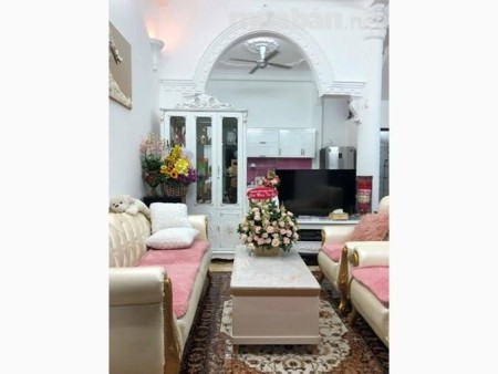 MT đường Hoa Mai khu phường 2, 8x18m, hầm 4 lầu, nhà mới đẹp