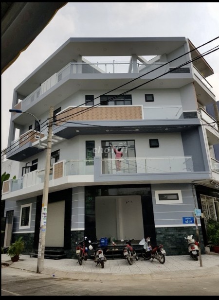 Chính chủ cho thuê nhà NC hoặc mặt bằng tầng trệt tại Đường Vành Đai P10 Q6
