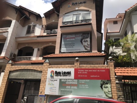 Mặt tiền nội bộ Phan Xích Long Phú Nhuận 1 hầm 3 lầu giá 39 triệu/tháng, lhcc