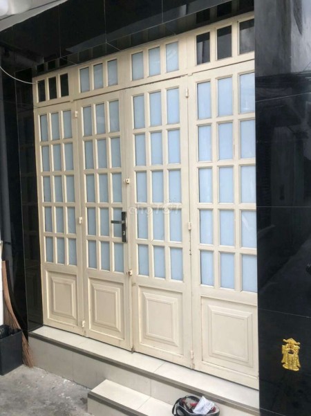 Hẻm 83 Hồ Hảo Hớn Quận 1, giá cho thuê 8 triệu/tháng, dtsd 30m2, 1 trệt, 1 lầu