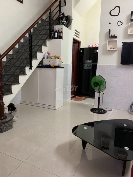 Nhà Full Nội Thất XVNT Bình Thạnh giá tốt 10tr 2PN 3WC