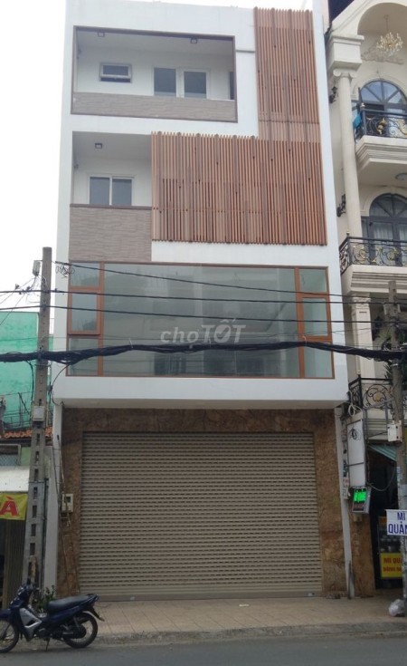 Mặt tiền kinh doanh Hoà Bình, diện tích 120m2, giá sốc bao rộng khu dân cư đông