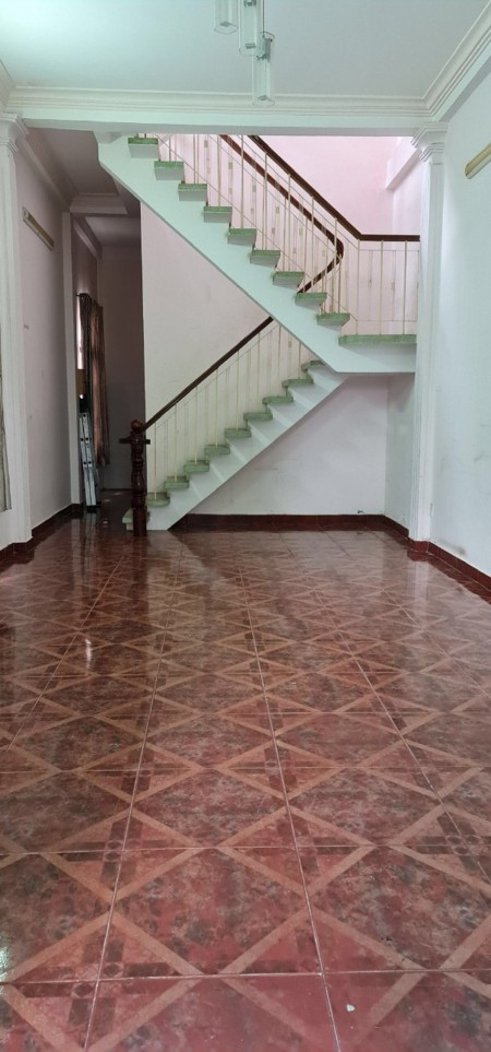 Nhà hẻm xe tải Bùi Đình Túy diện tích sử dụng 4x12 2 lầu giá 16 triệu/tháng, lhcc