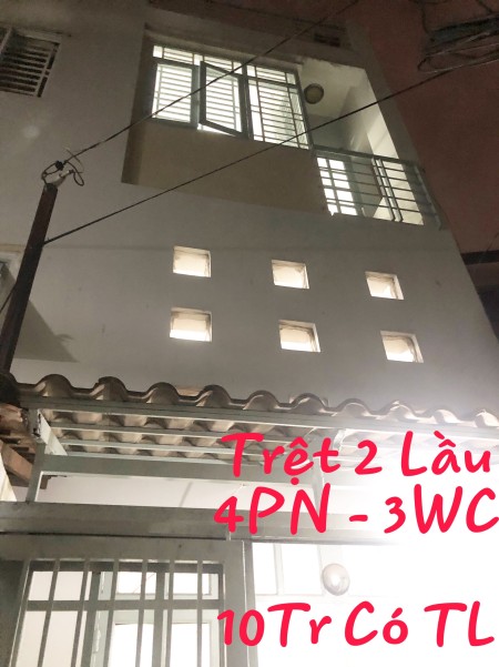 Nhà nguyên căn sạch sẽ ngay Phan Xích Long 4PN 3WC chỉ 10tr thương lượng Chế Sương