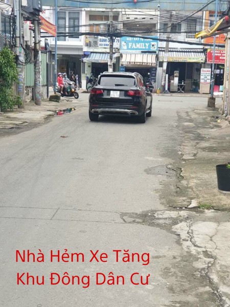 Cho thuê nhà hẻm xe tăng diện tích sử dụng 4x15m,tiện làm văn phòng, kinh doanh online