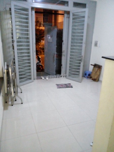 Chủ cho thuê nguyên căn hẻm nội bộ đường 13, Quận 7, dt 80m2, giá 16 triệu/tháng