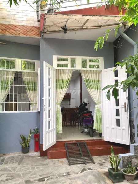 Nhà mới đẹp 3 lầu sân thượng, mới tu sửa, nội thất đầy đủ, Nguyễn Văn Đậu