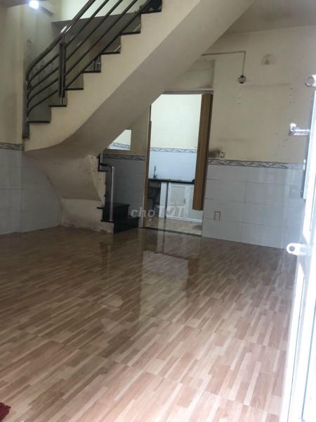 Nguyễn Văn Công, Gò Vấp cần cho thuê nguyên căn rộng 28m2, giá 5.5 triệu/tháng