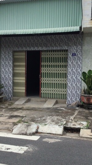 Cho thuê nhà nguyên căn giá rẻ, 100m2, 1 phòng ngủ, 1 toilet