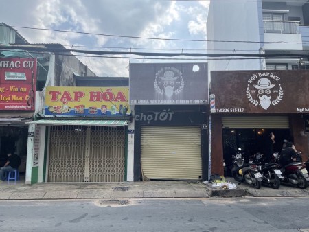 Mặt tiền 70 Lê Hoàng Phái, Gò Vấp cần cho thuê giá 20 triệu/tháng, 2 tầng, dtsd 108m2