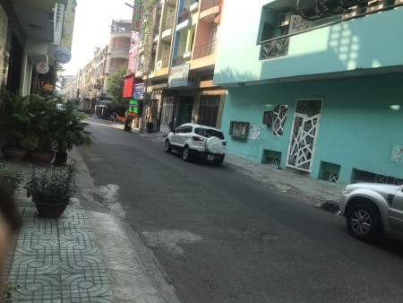 Biệt thự khu nội bộ Phan Xích Long diện tích sử dụng 10x16m, giá tốt 70 triệu/tháng