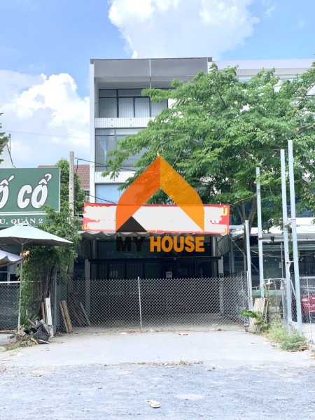 Cho thuê nhà làm văn phòng 4 sàn trống suốt chỉ 70 triệu/tháng, có hầm để xe