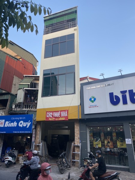 Cho Thuê Nhà 3 tầng, mặt sàn 70m2 tại đường Trương Định, Thịnh Liệt, Hà Nội. Chính chủ